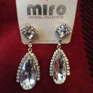 Miro Crystal Collection Teardrop Dangle Earrings